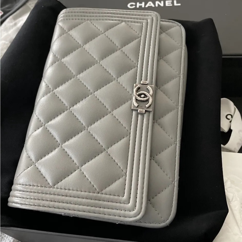 CHANEL Quilted Boy Wallet On Chain WOC Silver light grey lamb skin leather